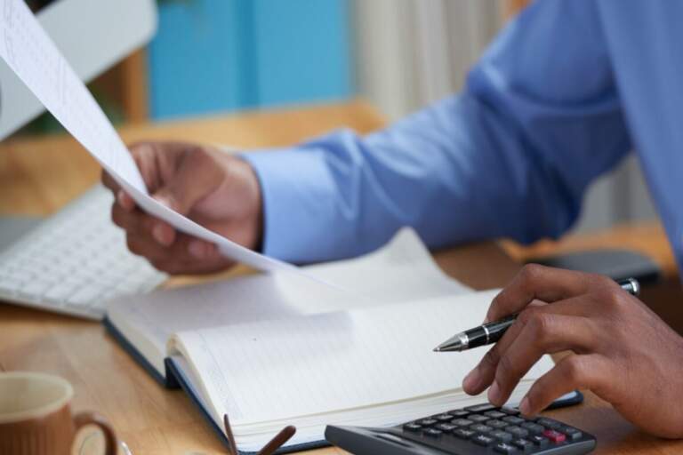 You Accidentally Overpaid! What to Do When an Employee Owes You Money